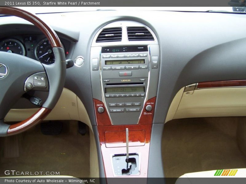Starfire White Pearl / Parchment 2011 Lexus ES 350