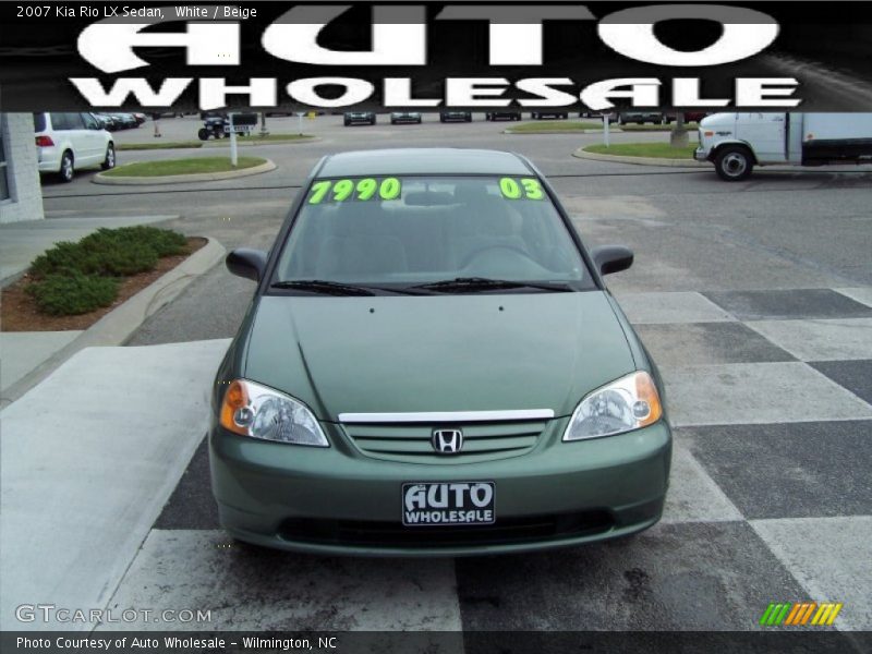 White / Beige 2007 Kia Rio LX Sedan