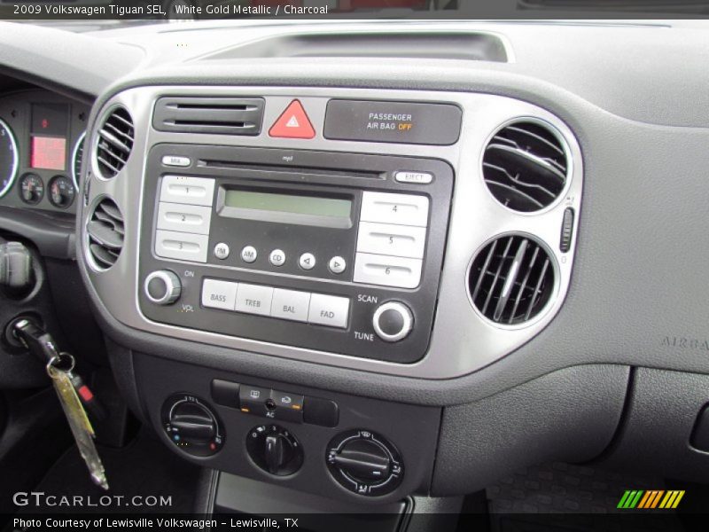 White Gold Metallic / Charcoal 2009 Volkswagen Tiguan SEL