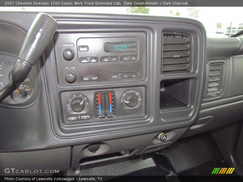 Dark Green Metallic / Dark Charcoal 2007 Chevrolet Silverado 1500 Classic Work Truck Extended Cab