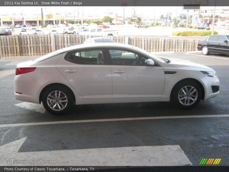 Snow White Pearl / Beige 2011 Kia Optima LX