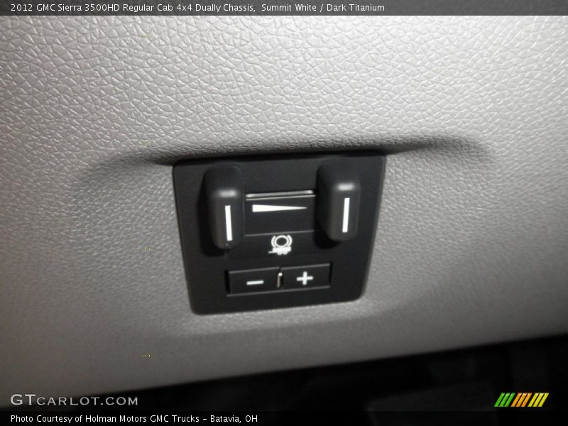 Controls of 2012 Sierra 3500HD Regular Cab 4x4 Dually Chassis
