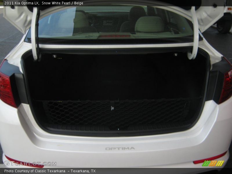 Snow White Pearl / Beige 2011 Kia Optima LX