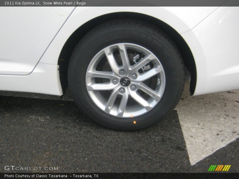 Snow White Pearl / Beige 2011 Kia Optima LX