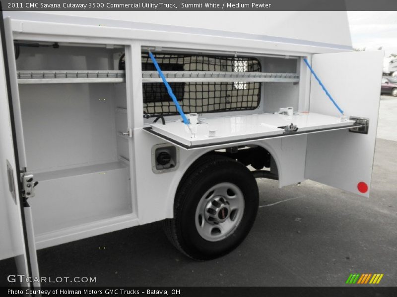 Summit White / Medium Pewter 2011 GMC Savana Cutaway 3500 Commercial Utility Truck