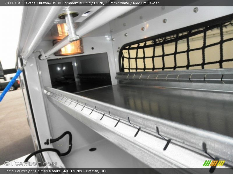 Summit White / Medium Pewter 2011 GMC Savana Cutaway 3500 Commercial Utility Truck