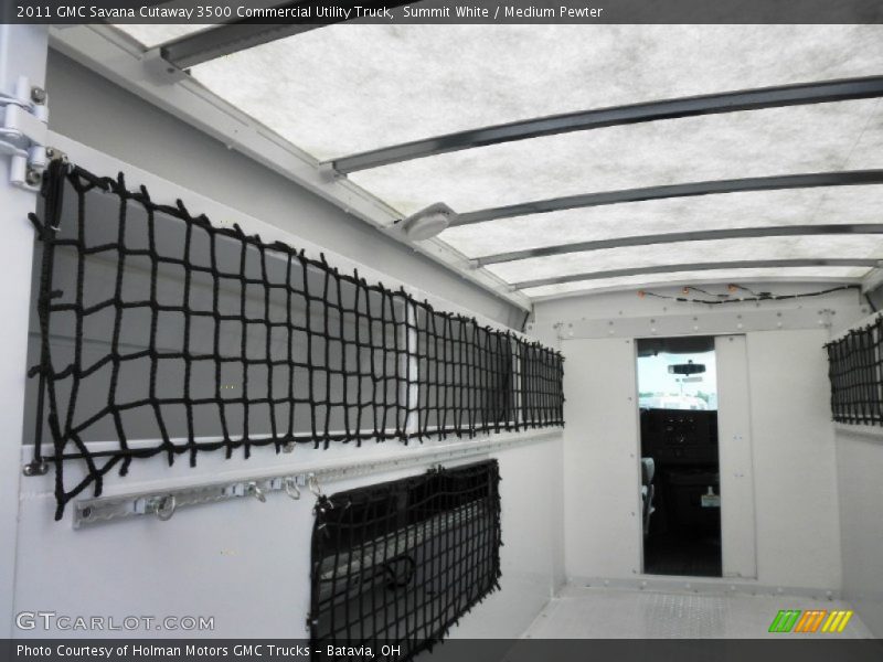 Summit White / Medium Pewter 2011 GMC Savana Cutaway 3500 Commercial Utility Truck