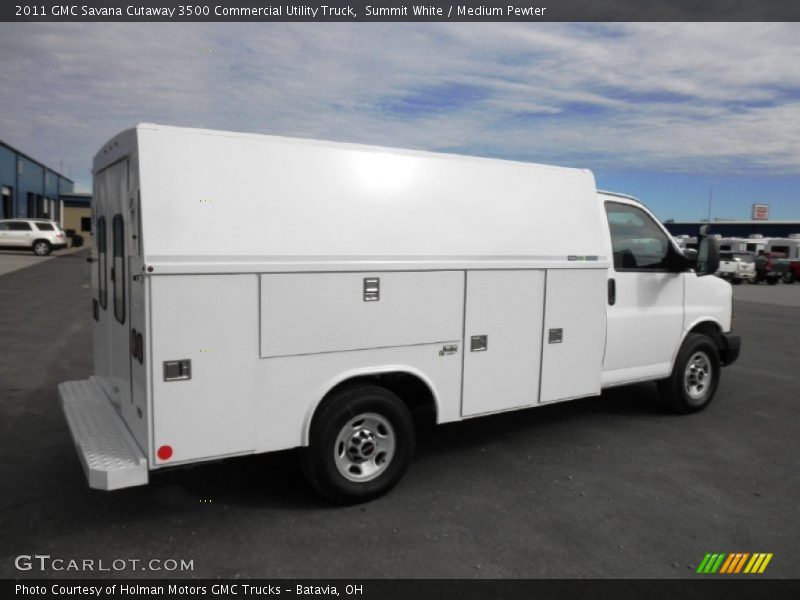 Summit White / Medium Pewter 2011 GMC Savana Cutaway 3500 Commercial Utility Truck