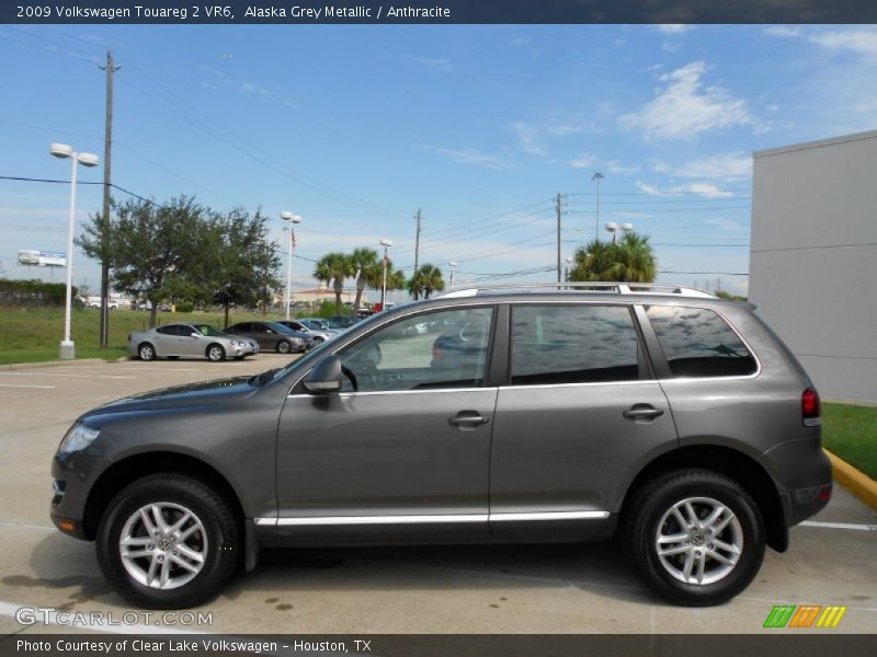 Alaska Grey Metallic / Anthracite 2009 Volkswagen Touareg 2 VR6