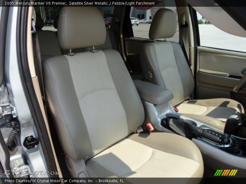  2005 Mariner V6 Premier Pebble/Light Parchment Interior