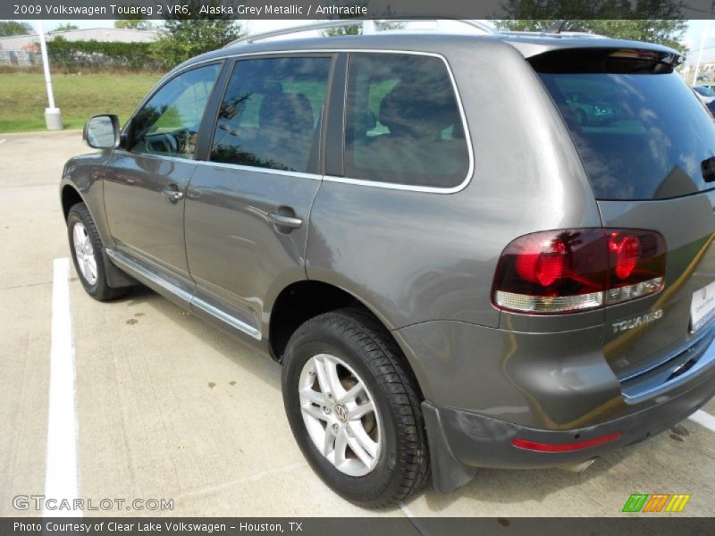 Alaska Grey Metallic / Anthracite 2009 Volkswagen Touareg 2 VR6