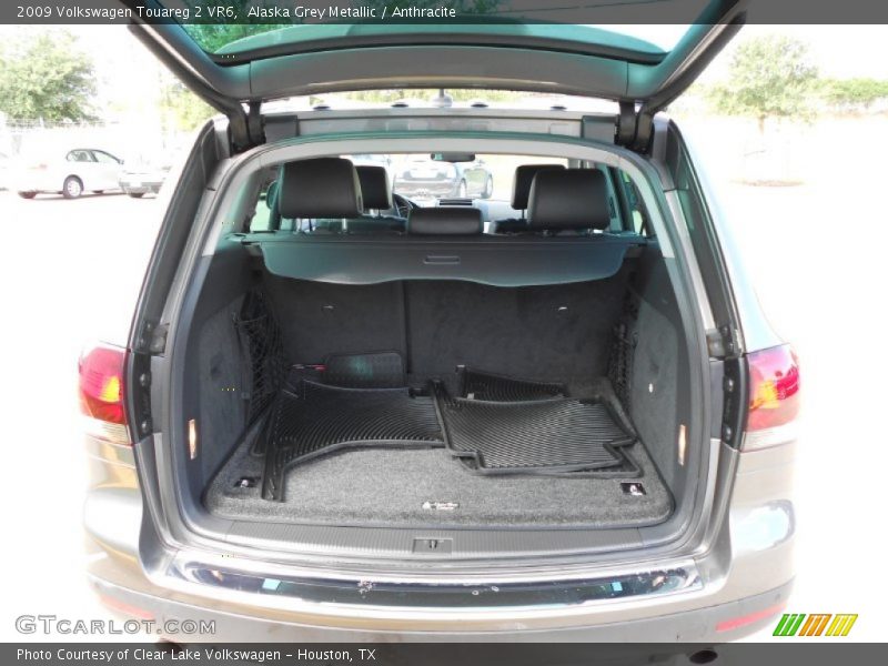 Alaska Grey Metallic / Anthracite 2009 Volkswagen Touareg 2 VR6