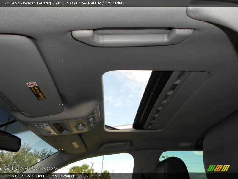 Alaska Grey Metallic / Anthracite 2009 Volkswagen Touareg 2 VR6