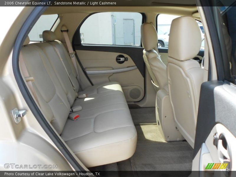 Sandstone Metallic / Light Cashmere 2006 Chevrolet Equinox LT