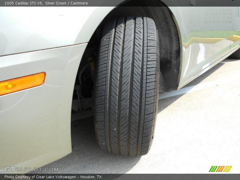 Silver Green / Cashmere 2005 Cadillac STS V6