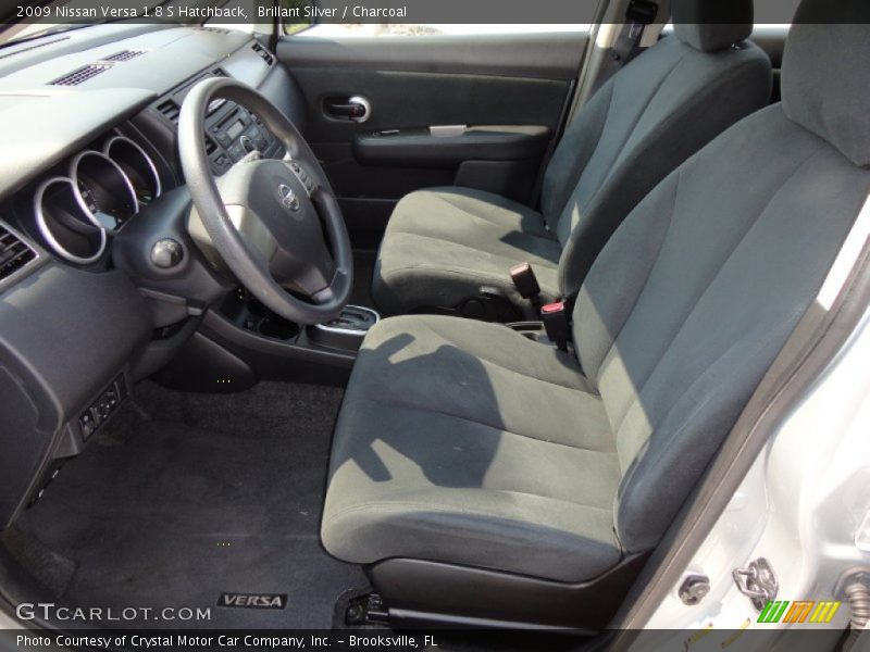 Brillant Silver / Charcoal 2009 Nissan Versa 1.8 S Hatchback