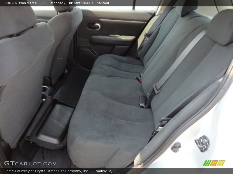 Brillant Silver / Charcoal 2009 Nissan Versa 1.8 S Hatchback