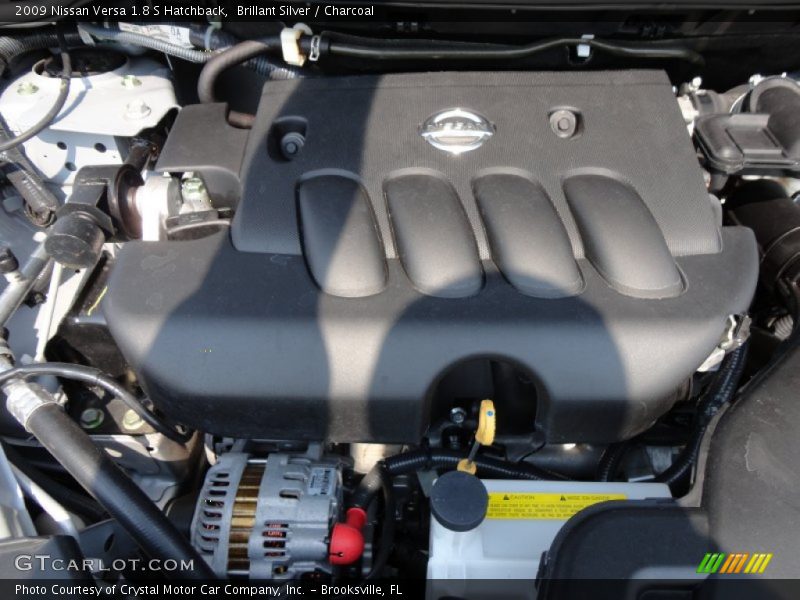 Brillant Silver / Charcoal 2009 Nissan Versa 1.8 S Hatchback