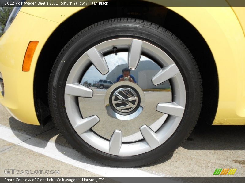  2012 Beetle 2.5L Wheel