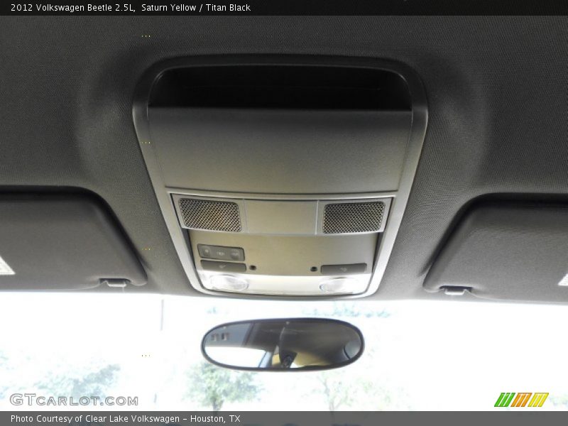 Saturn Yellow / Titan Black 2012 Volkswagen Beetle 2.5L