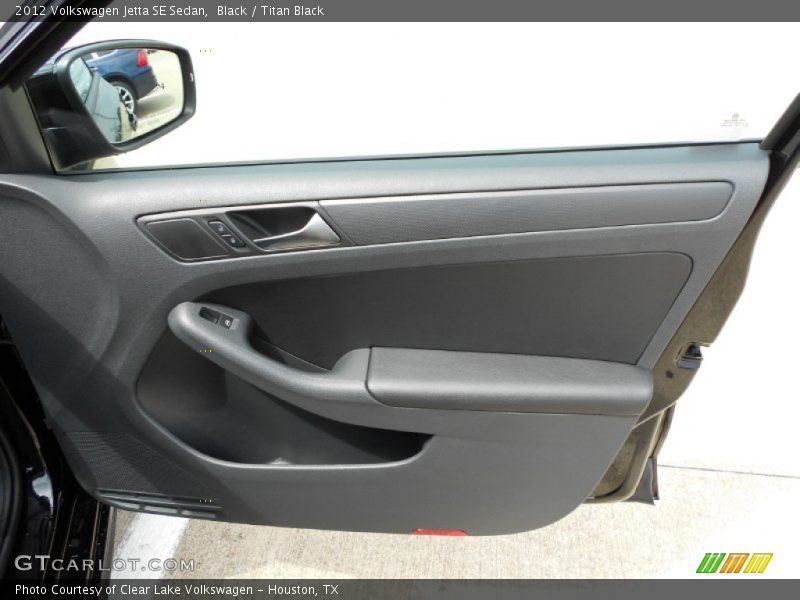 Black / Titan Black 2012 Volkswagen Jetta SE Sedan
