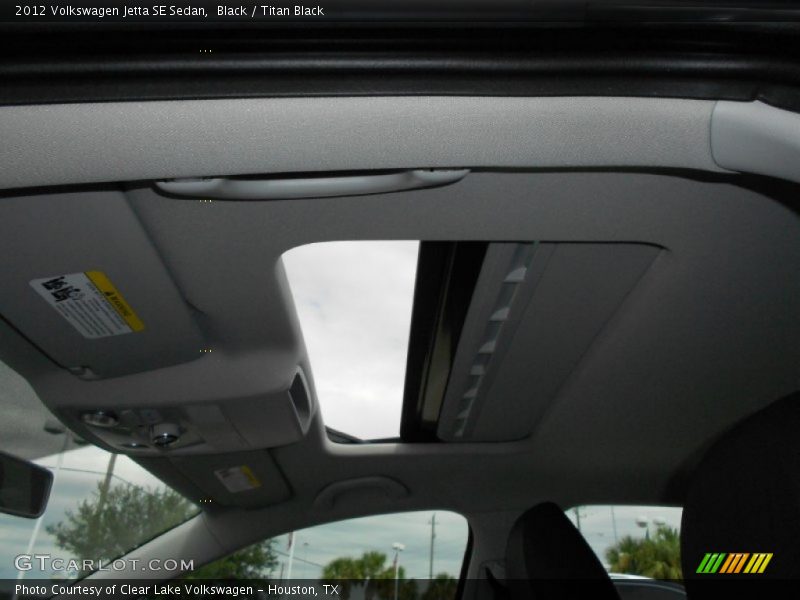 Black / Titan Black 2012 Volkswagen Jetta SE Sedan