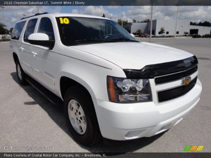 Front 3/4 View of 2010 Suburban LT