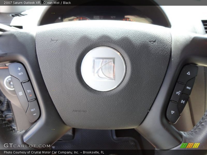 Ocean Mist / Black 2007 Saturn Outlook XR