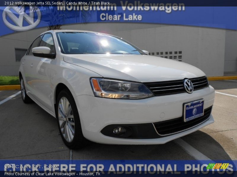 Candy White / Titan Black 2012 Volkswagen Jetta SEL Sedan