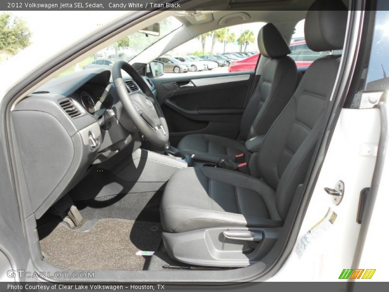 Candy White / Titan Black 2012 Volkswagen Jetta SEL Sedan