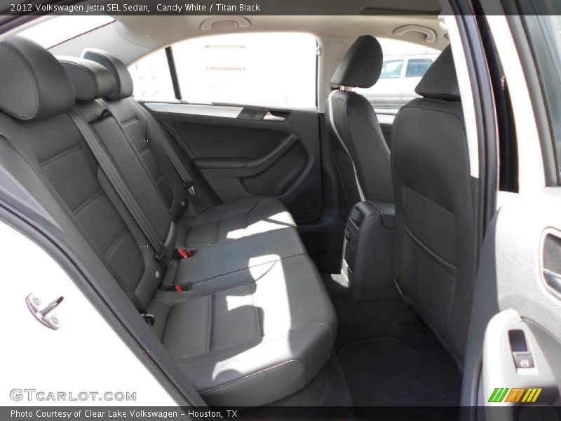 Candy White / Titan Black 2012 Volkswagen Jetta SEL Sedan