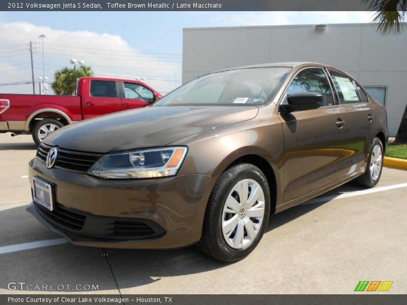 Front 3/4 View of 2012 Jetta S Sedan