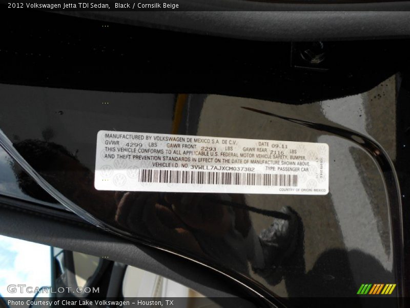 Black / Cornsilk Beige 2012 Volkswagen Jetta TDI Sedan