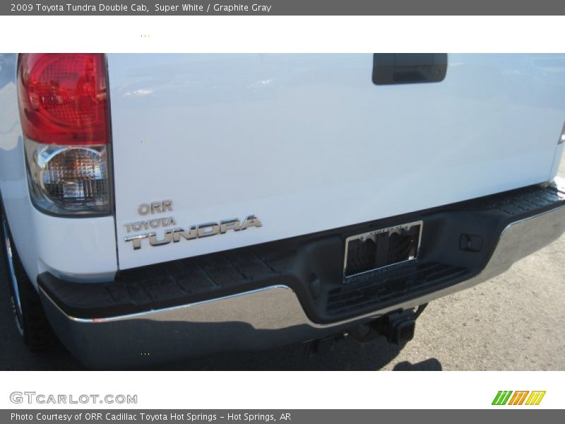 Super White / Graphite Gray 2009 Toyota Tundra Double Cab