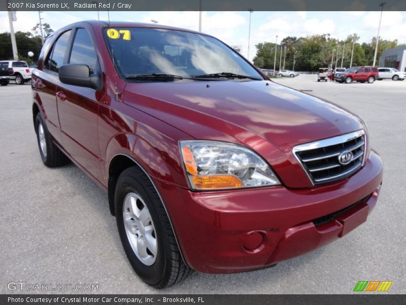 Radiant Red / Gray 2007 Kia Sorento LX