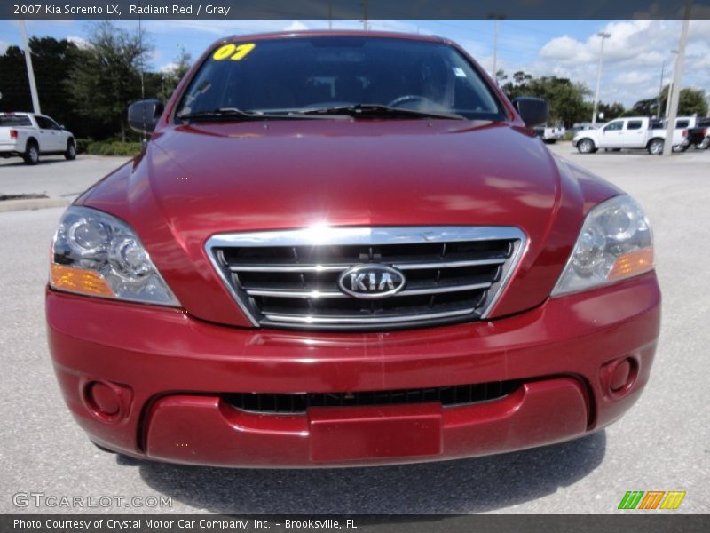 Radiant Red / Gray 2007 Kia Sorento LX