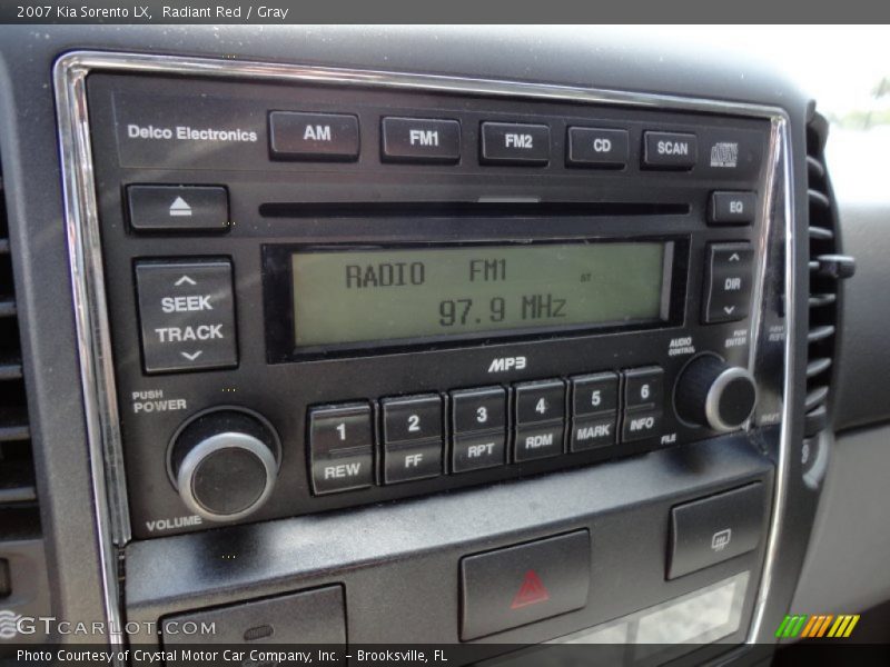 Radiant Red / Gray 2007 Kia Sorento LX