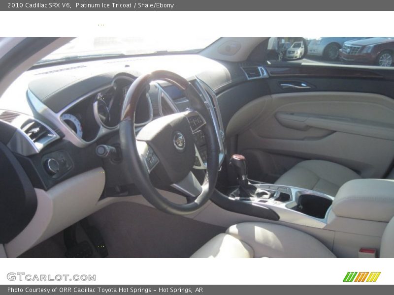 Platinum Ice Tricoat / Shale/Ebony 2010 Cadillac SRX V6