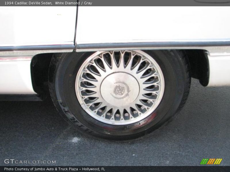  1994 DeVille Sedan Wheel