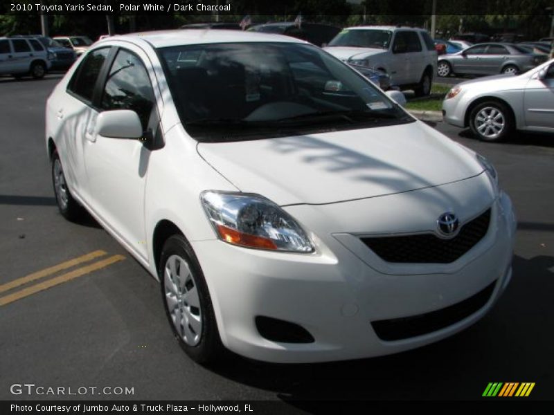 Polar White / Dark Charcoal 2010 Toyota Yaris Sedan