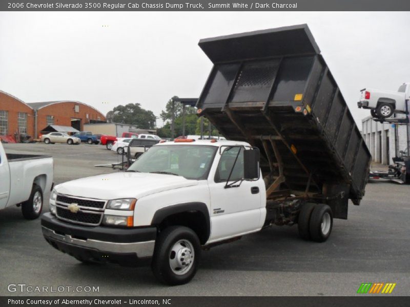 Front 3/4 View of 2006 Silverado 3500 Regular Cab Chassis Dump Truck