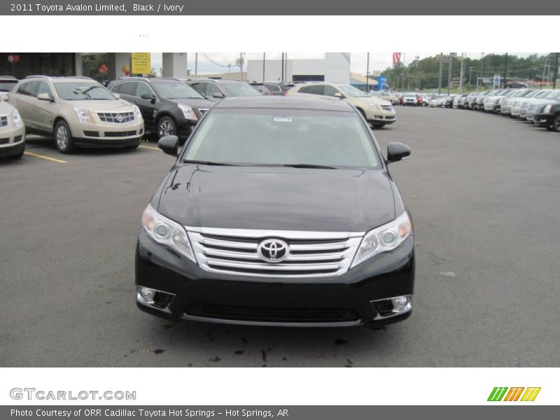 Black / Ivory 2011 Toyota Avalon Limited
