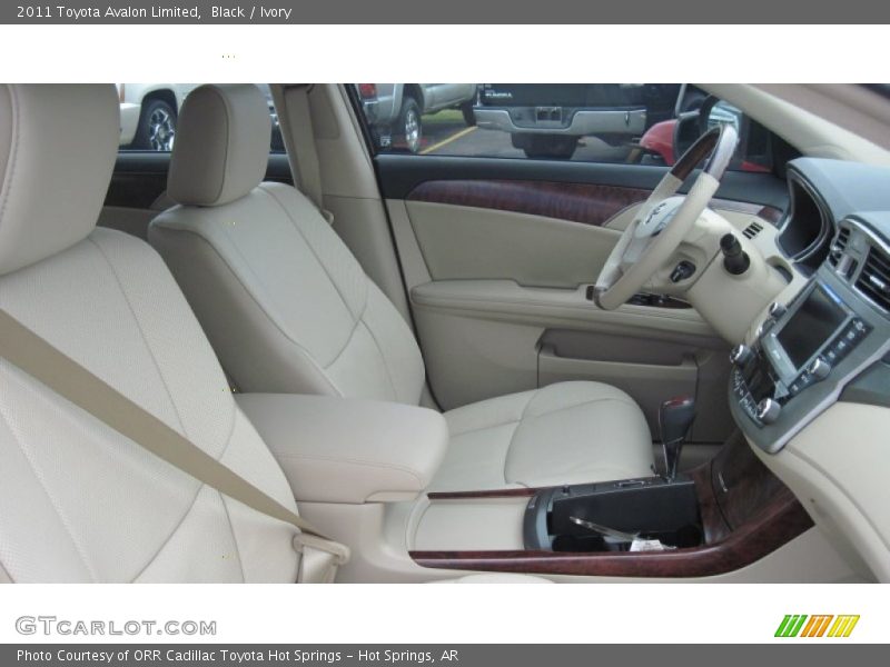 Black / Ivory 2011 Toyota Avalon Limited