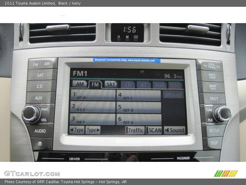 Black / Ivory 2011 Toyota Avalon Limited