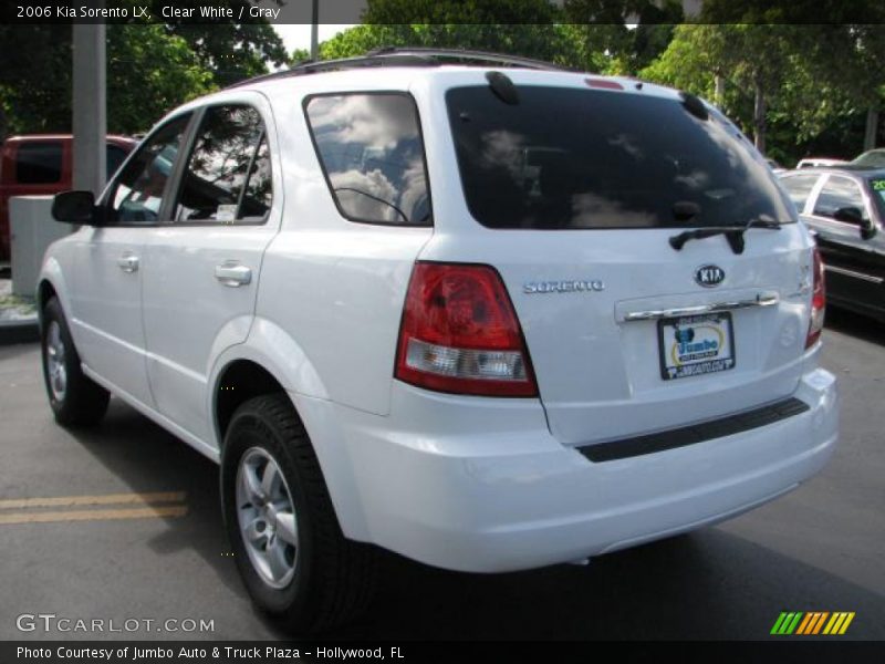 Clear White / Gray 2006 Kia Sorento LX