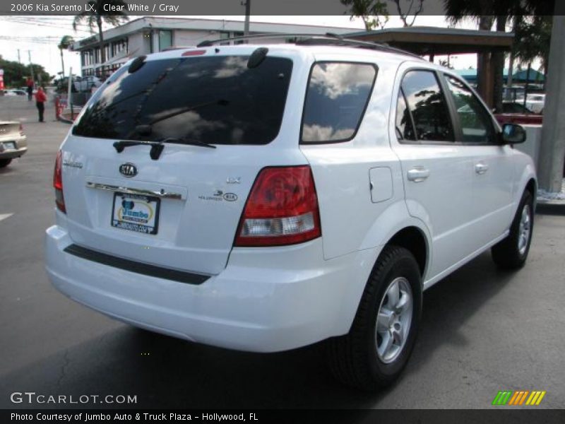 Clear White / Gray 2006 Kia Sorento LX