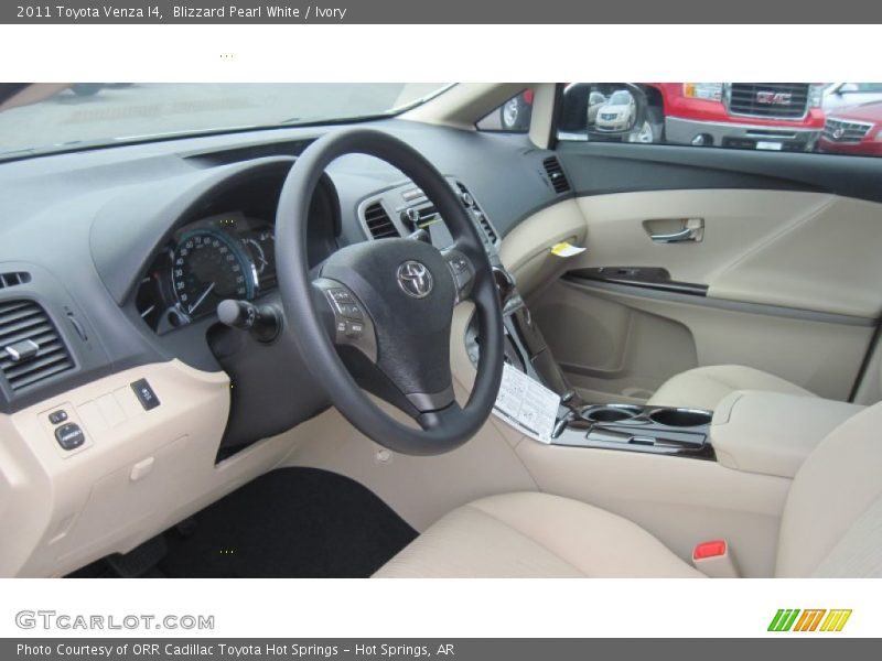Blizzard Pearl White / Ivory 2011 Toyota Venza I4
