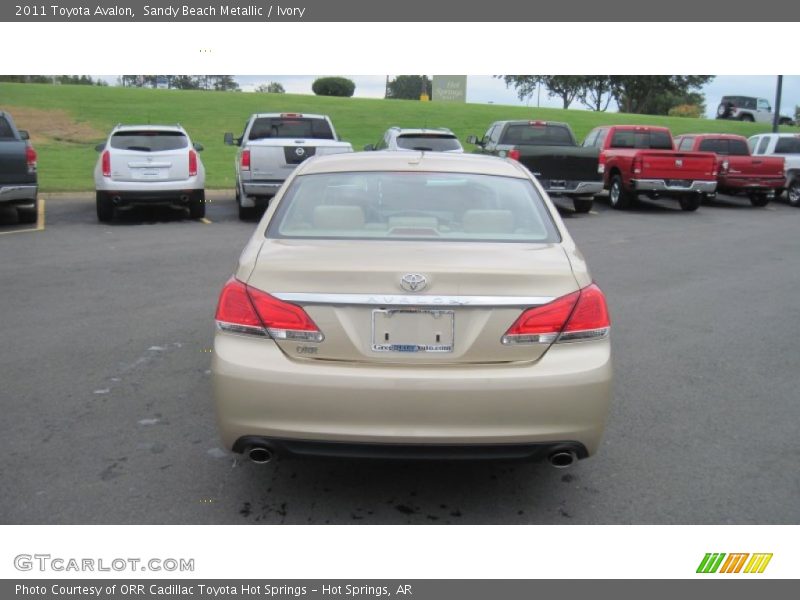 Sandy Beach Metallic / Ivory 2011 Toyota Avalon