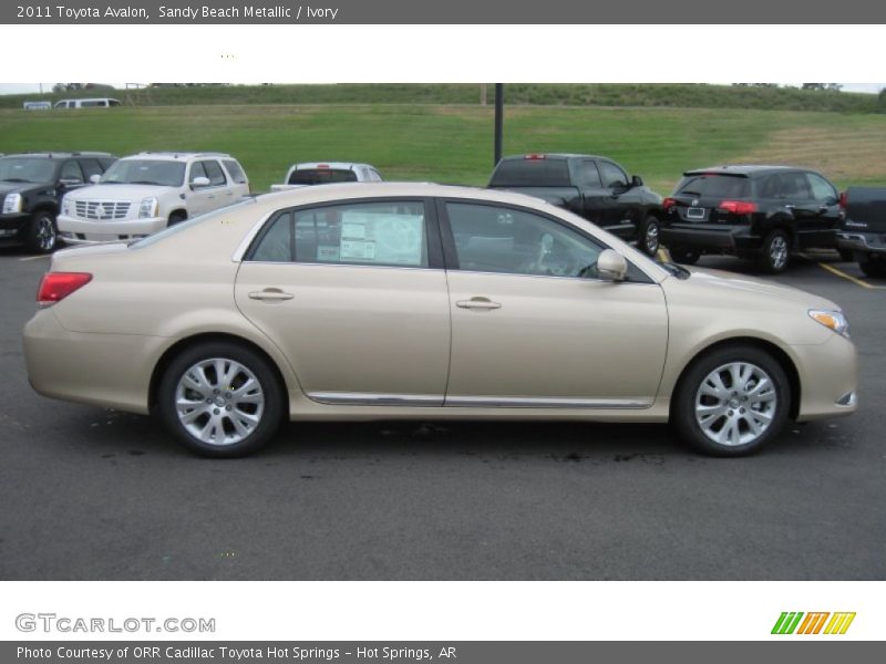 Sandy Beach Metallic / Ivory 2011 Toyota Avalon