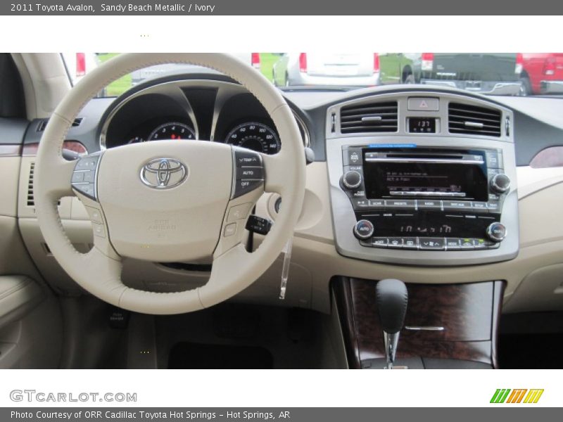 Sandy Beach Metallic / Ivory 2011 Toyota Avalon